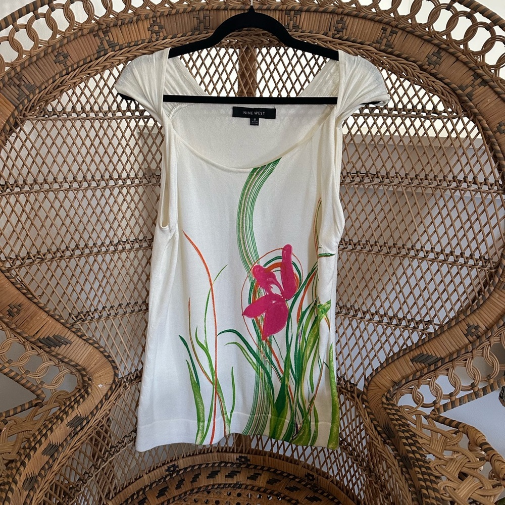 Nine West Floral White Knit Tank Top Size M